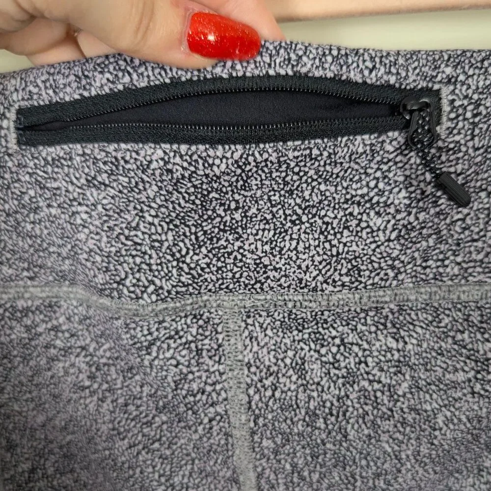 Lululemon | Women's Multicolor Pace Rival Crop Leggings Size 10